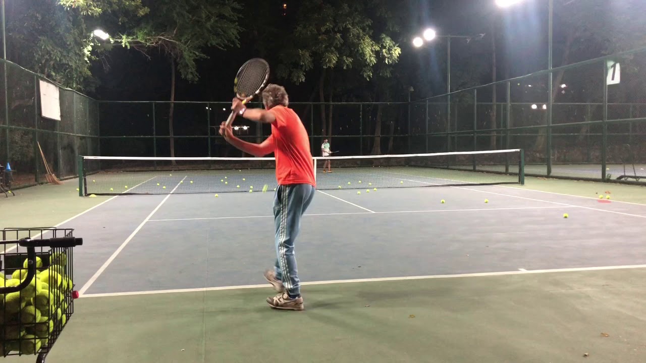 Tennis Coach Mili Split - rally after 5 h with student junior 13 - Shenzhen China