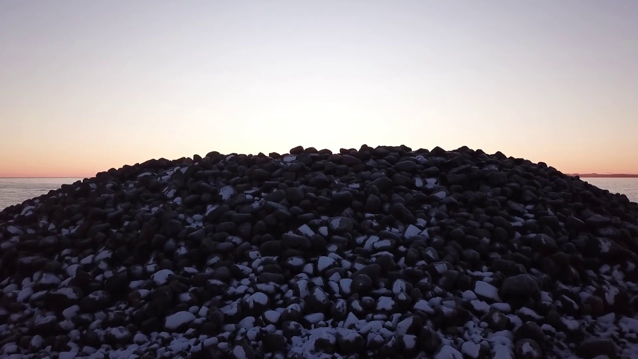 Norway's largest beach of rolling stones - Mølen 2017