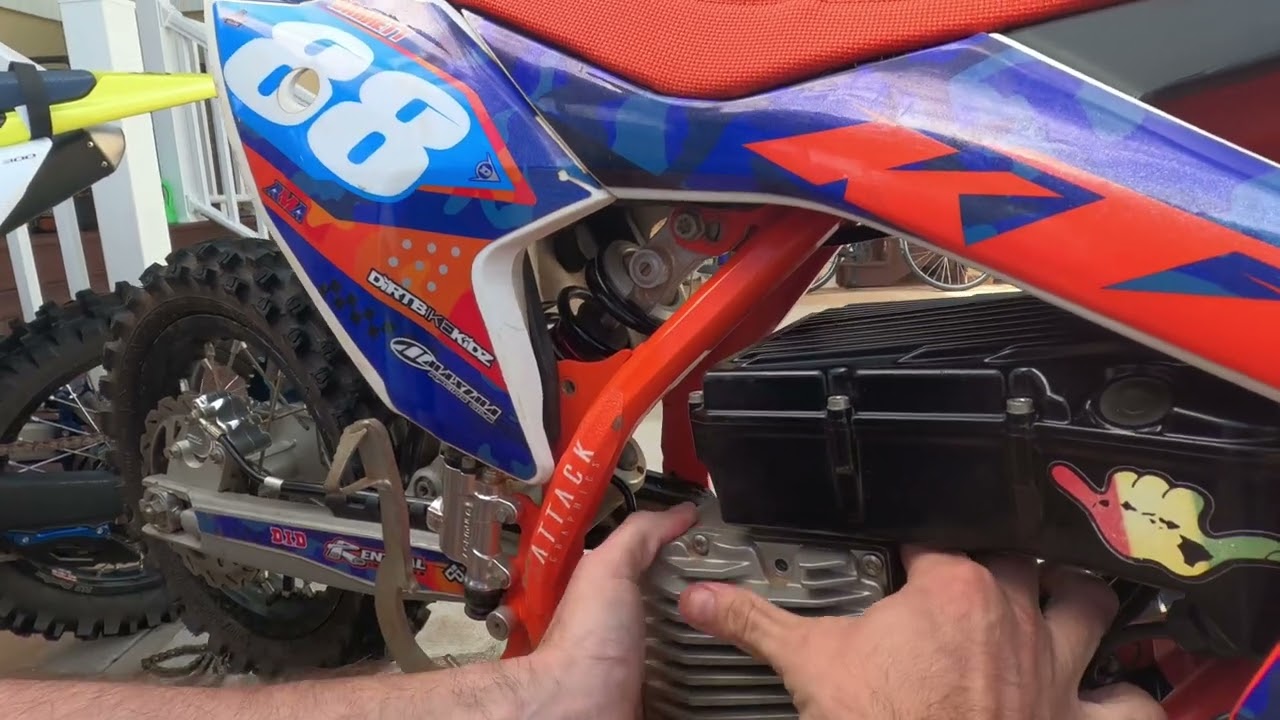 KTM E5 front sprocket replacement