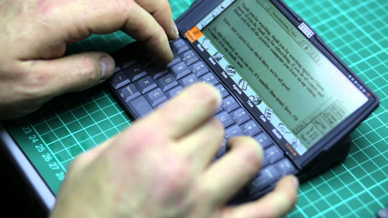 Typing on a Psion series 5 Palmtop computer, ASMR, no talking