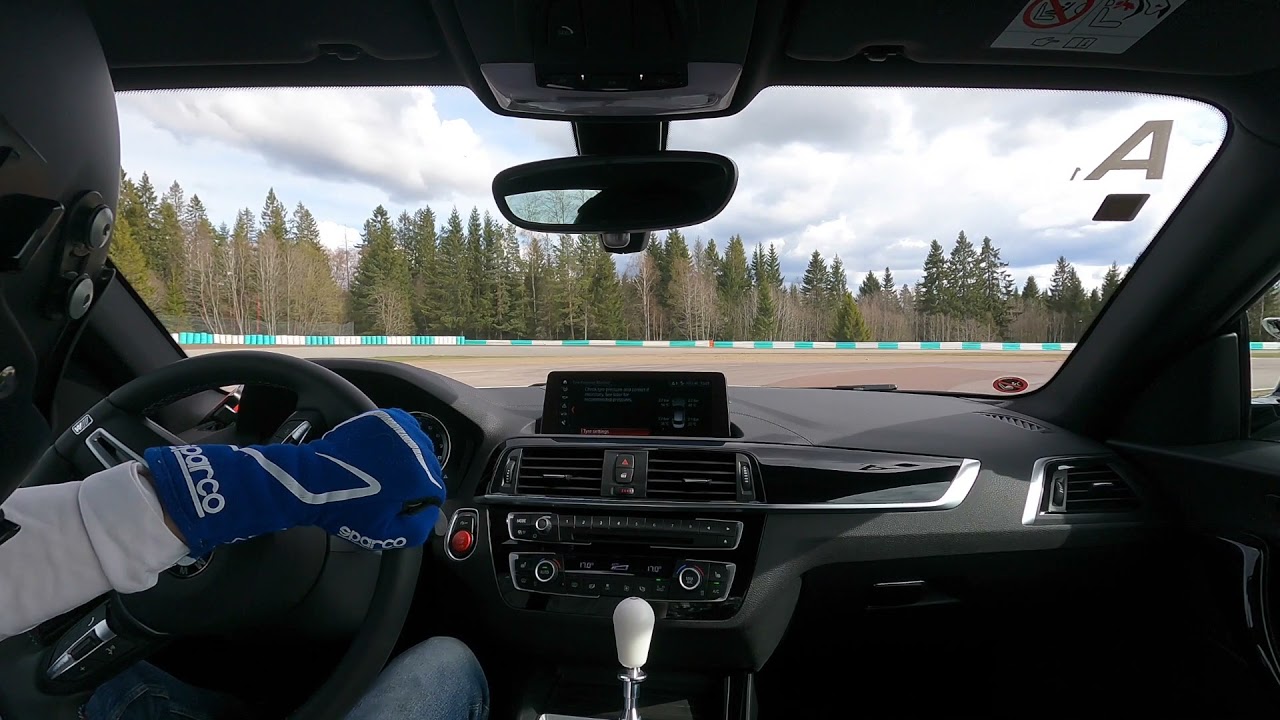 Trackday with BMW Schweden Gelleråsen - Trading places with black E46 M3 - M2 Competition