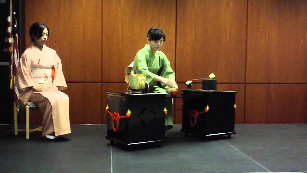 Tea Ceremony at Chicago Japanfest 2012