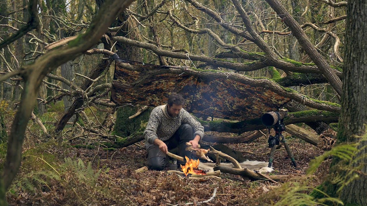 3 DAYS SOLO BUSHCRAFT | nature photography, tarp shelter, making fire, chicken on stick, Denmark