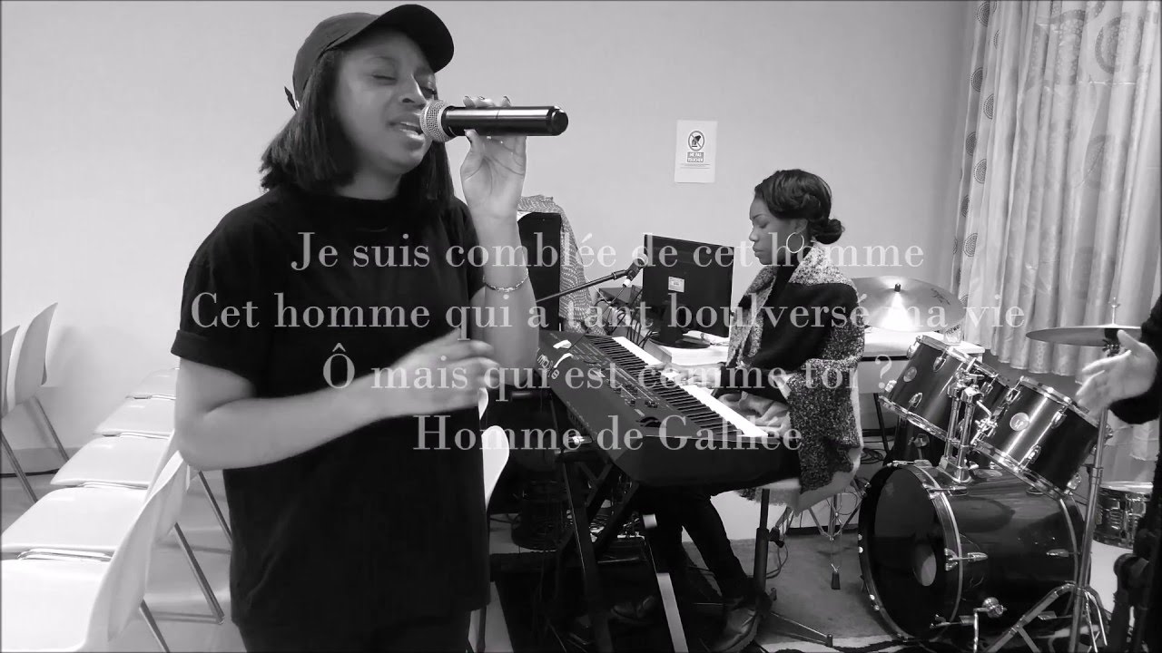 Que notre histoire d'amour perdure (avec paroles) I Live
