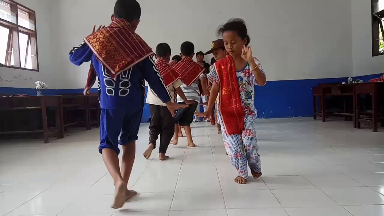 Tari Terang Bulan Anak SD Inpres Desa Munte 2017 #kalakkaro #musikkaro #lagukaro #tradisikaro