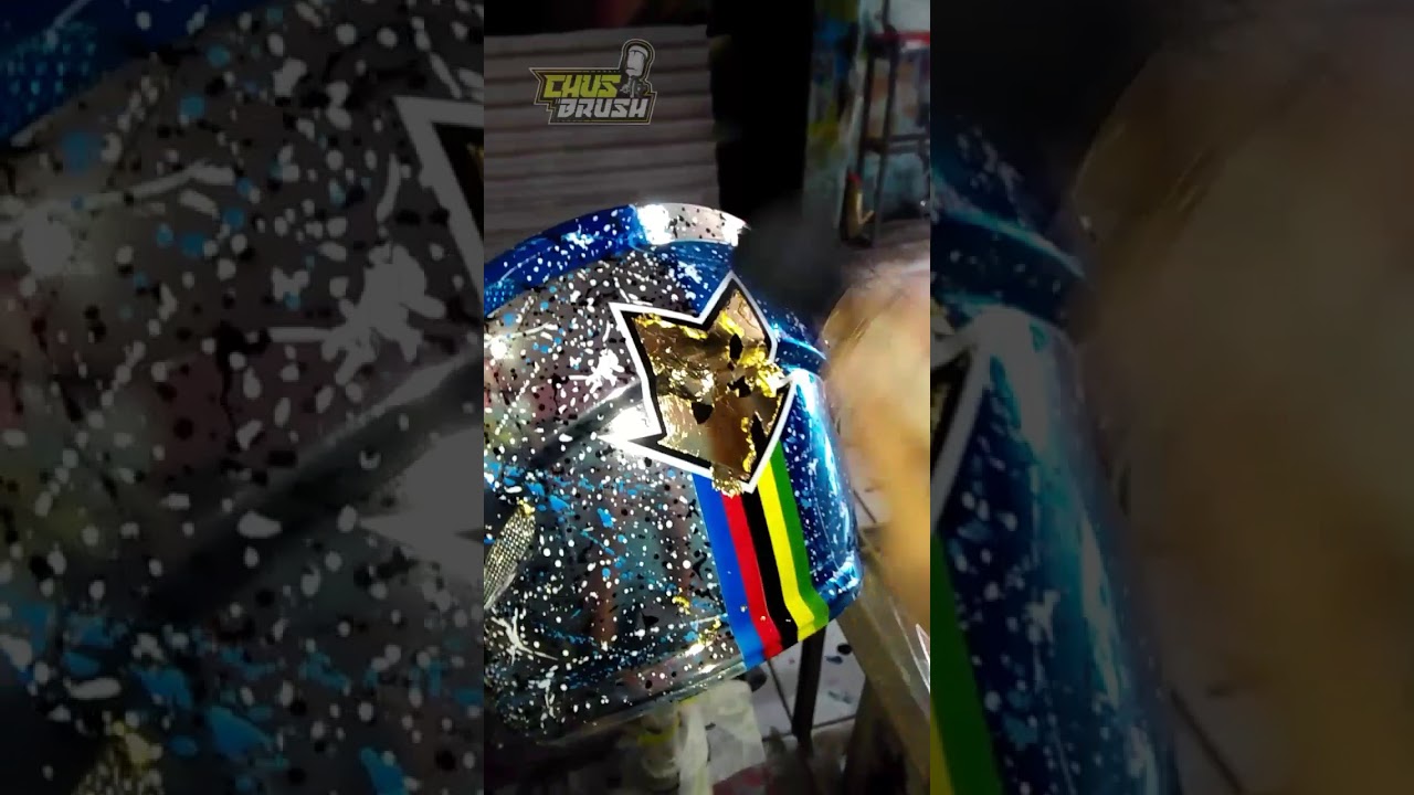 #spraychrome #helmetsixsixone pure airbrush motif fox red bull
