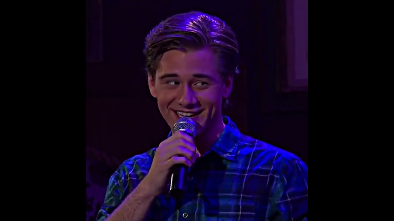 Teddy and Beau Singing together (good luck Charlie - Teddys new beau )