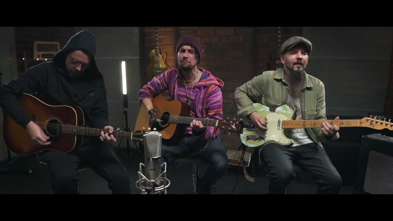 Kiss Your Rain - One Mic Session - Xander and the Peace Pirates Trio