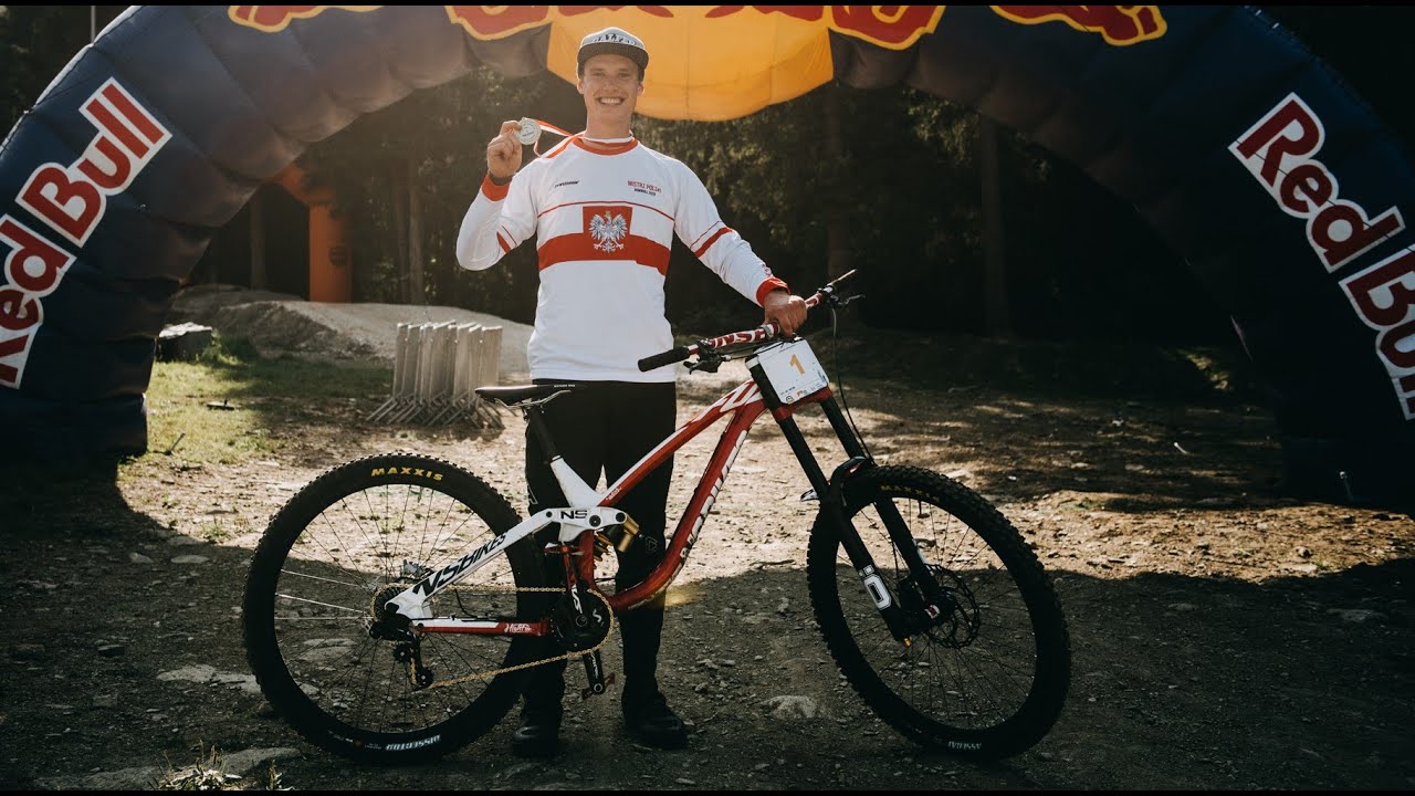 Bike check I NS Bikes FUZZ 29' X High Five Styling I Custom Paint
