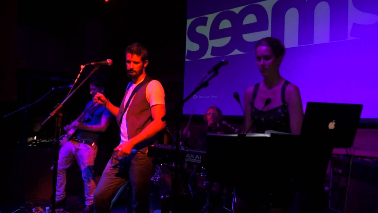 banda SEEMS - Easy (Faith No More)