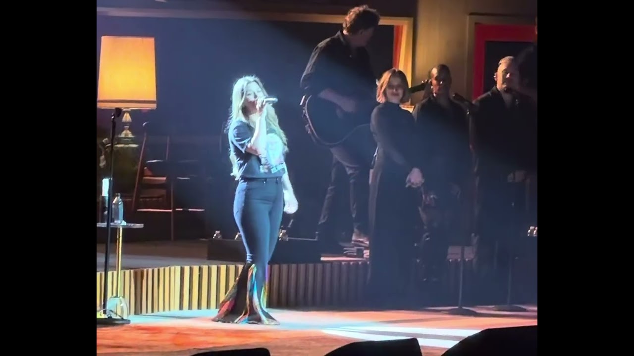 Kelly Clarkson - Must Have Been Love Cover Vegas Studio Sessions 