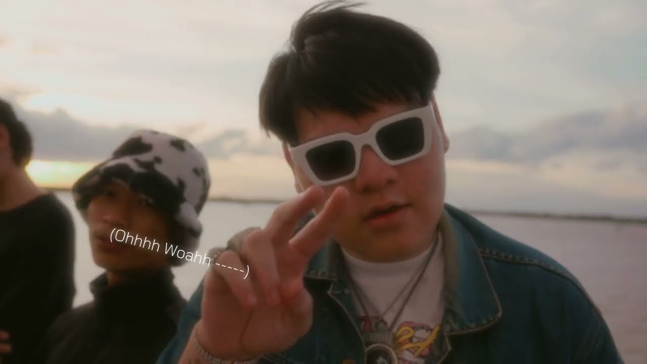 HK - ทำตัวตามสบาย ft.FREEFA (Official Lyrics Video)