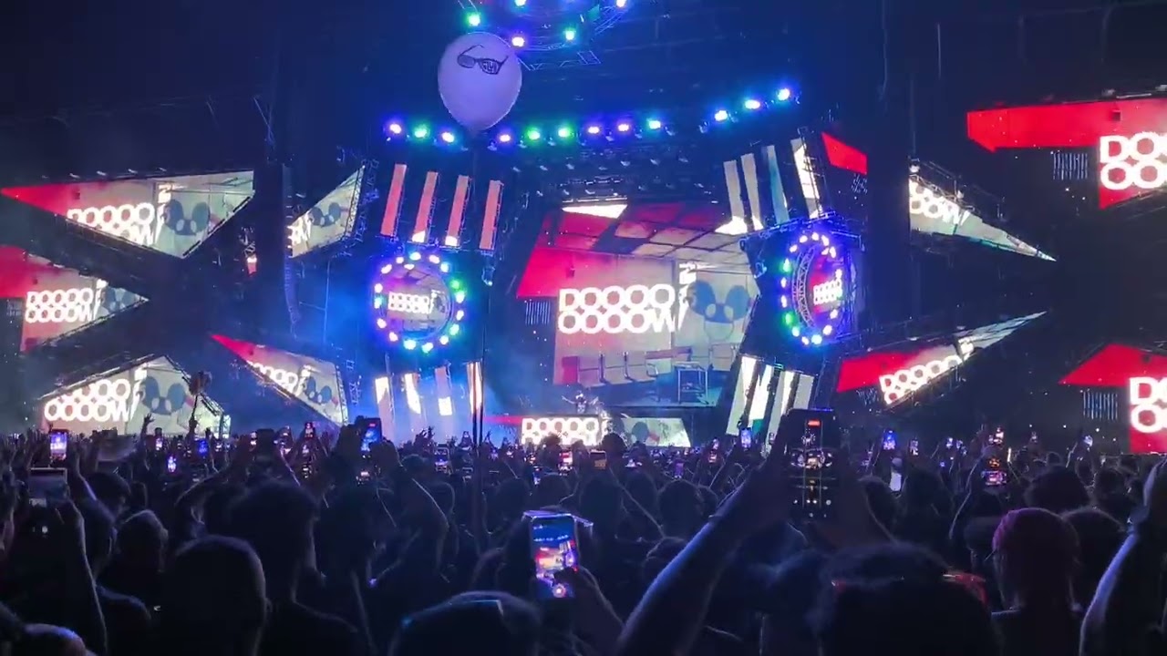 Main Stage Dia 2 Deadmou5 Part 2