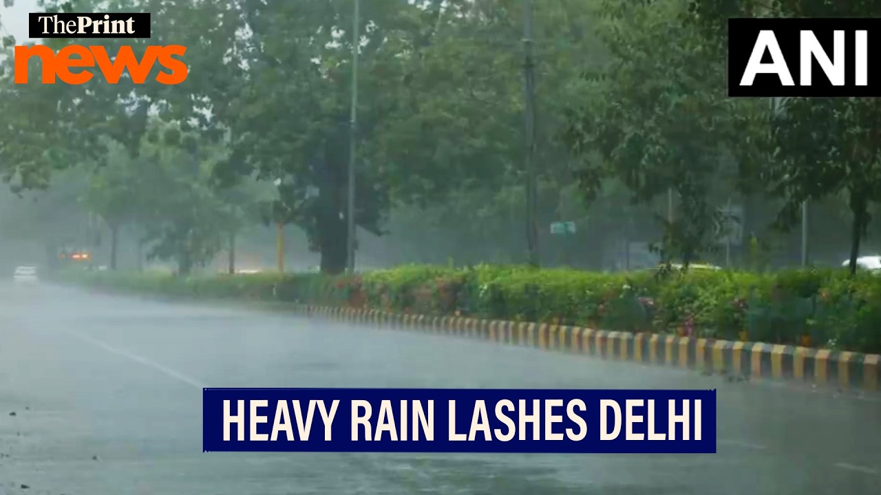 Heavy rain lashes Delhi, brings relief from heat