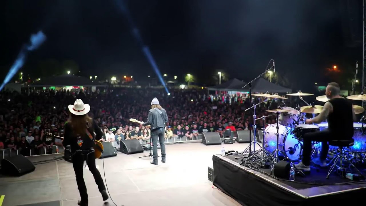 Classic Rock Romance Golden Years • Def Leppard Style Love Songs