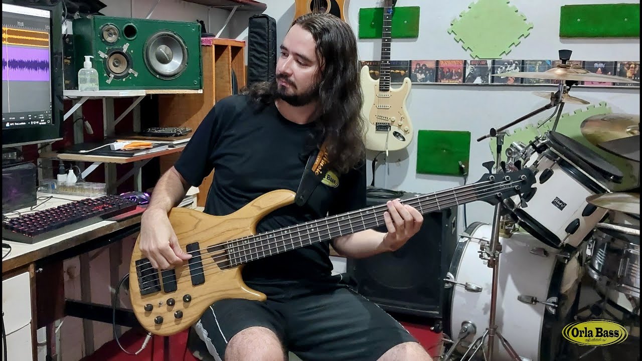 Robbie Williams - Angels (Bass Cover)