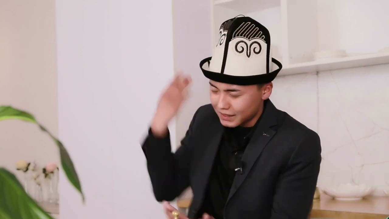 МАНАСЧЫ ҮМӨТ ДӨӨЛӨТОВ АЗЫРКЫ КЕЗИ.