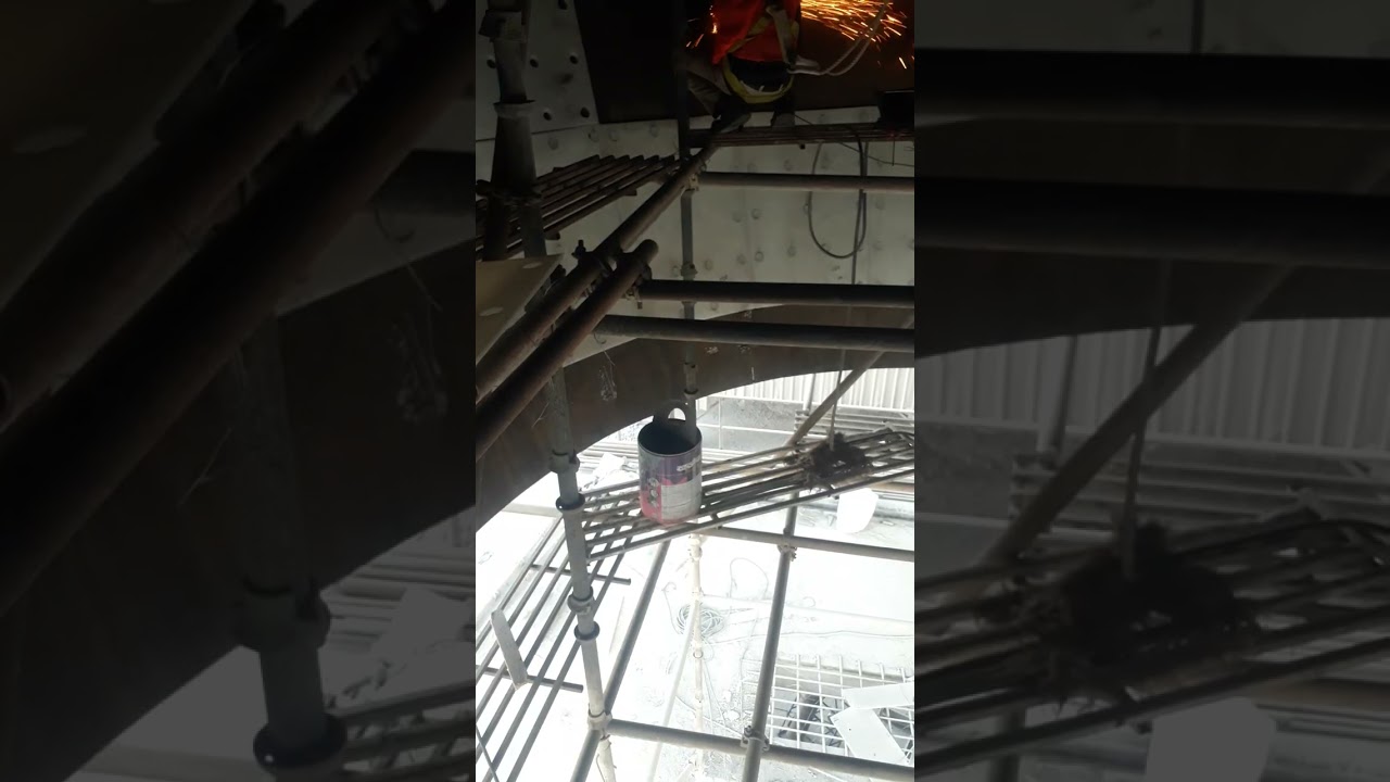 polymer liner hopper