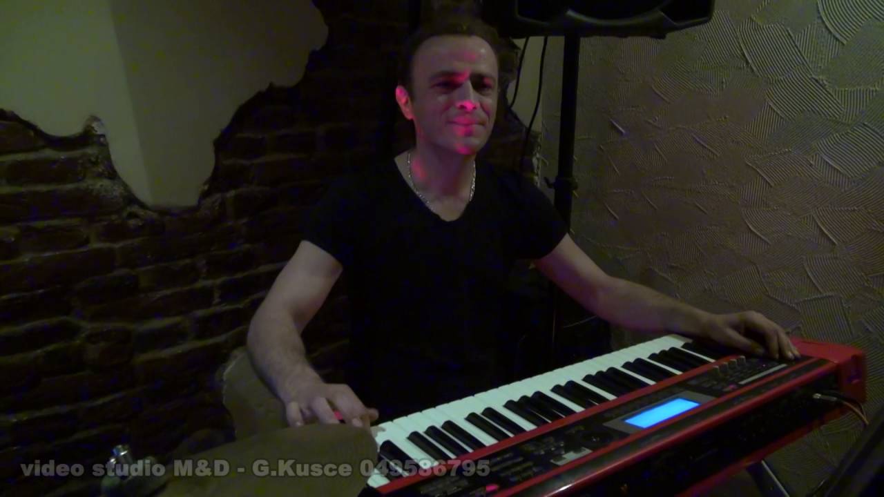 MASKARADA BEND I KAFANA ZUCA