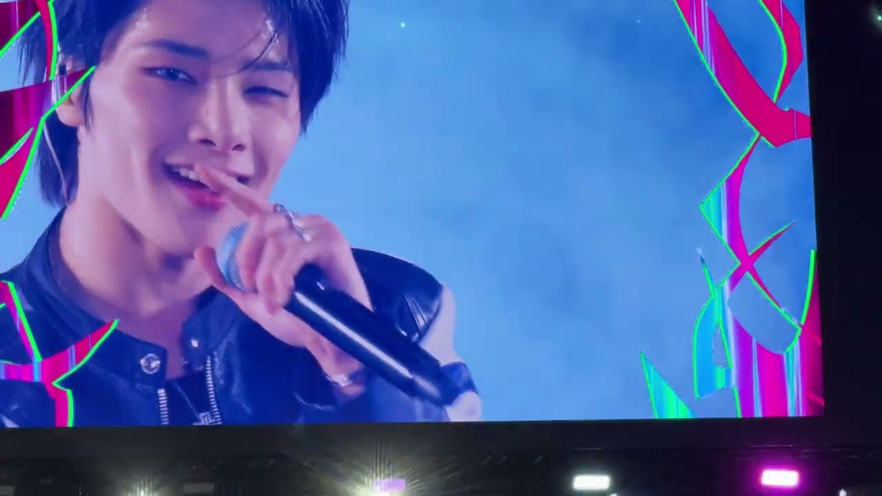 Stray Kids - 삐처리+Walkin On Water+Bounce Back+CEREMONY (251206_ 2025 Asia Artist Awards IN KAOHSIUNG)