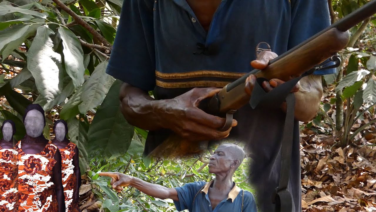 SCARY STORY: hunter saw 3 women walking together in the deep forest and the scent of a cigarette