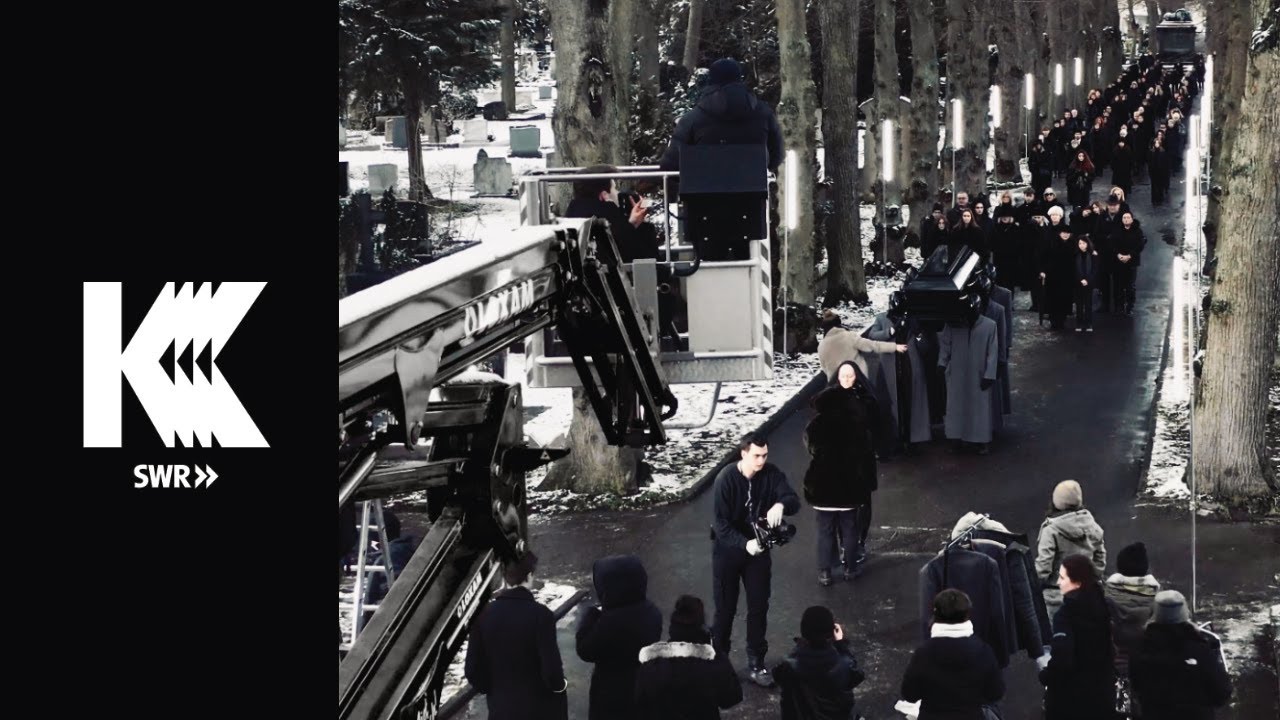 ARD MEDIATHEK - LandesArt Reportage | Spektakul&auml;re Foto-Inszenierung auf Friedhof
