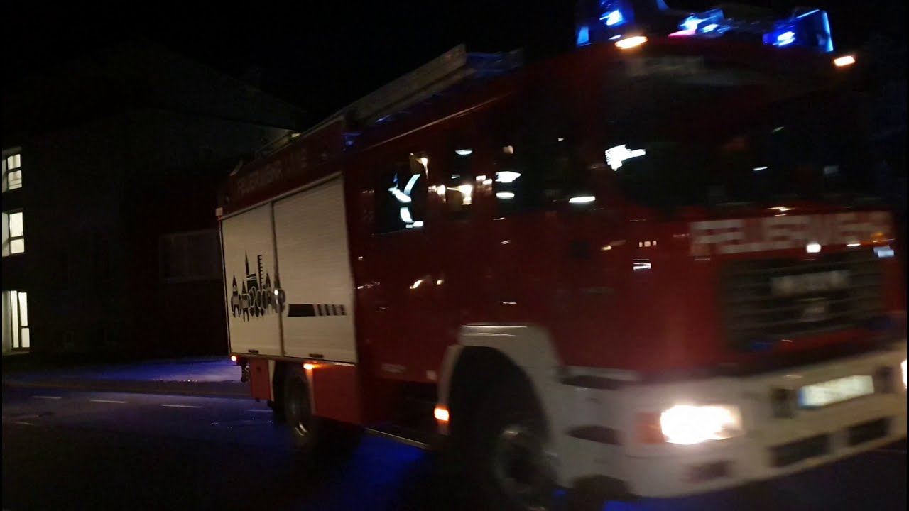 [Feuer groß-Schornsteinbrand] Kompletter Löschzug BF, FFW Neubrandenburg