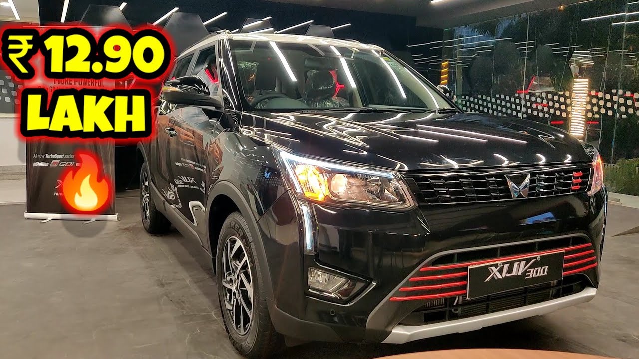 Mahindra XUV 300 W8 Optional TGDI Turbo Top Model 2023. Dual Tone Black Colour 🔥 Walkaround