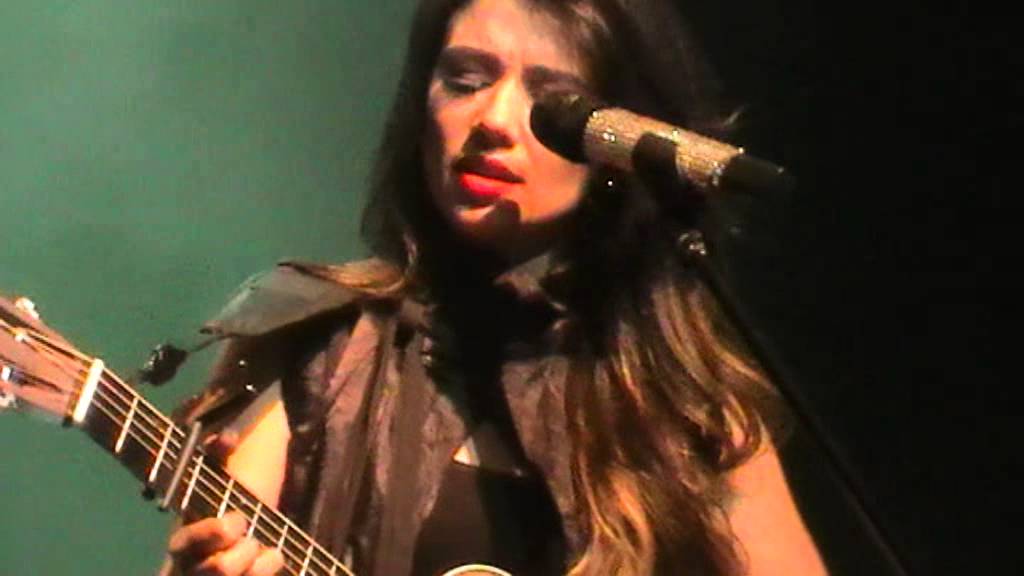 Paula Fernandes - Eu quero ser pra voce -London