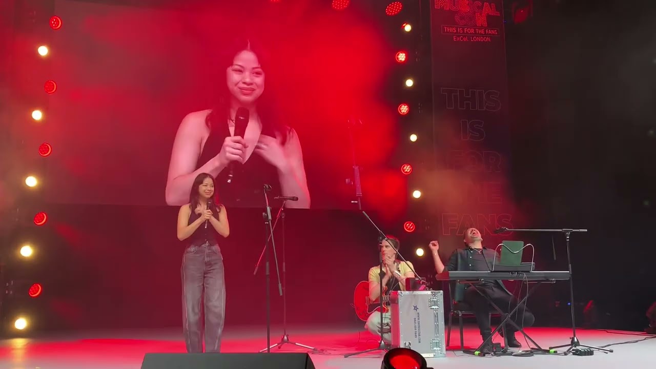 MusicalCon 2025 @ Excel London (10/19/2025) Artist Spotlight: Eva Niblezada & Reeve Carney