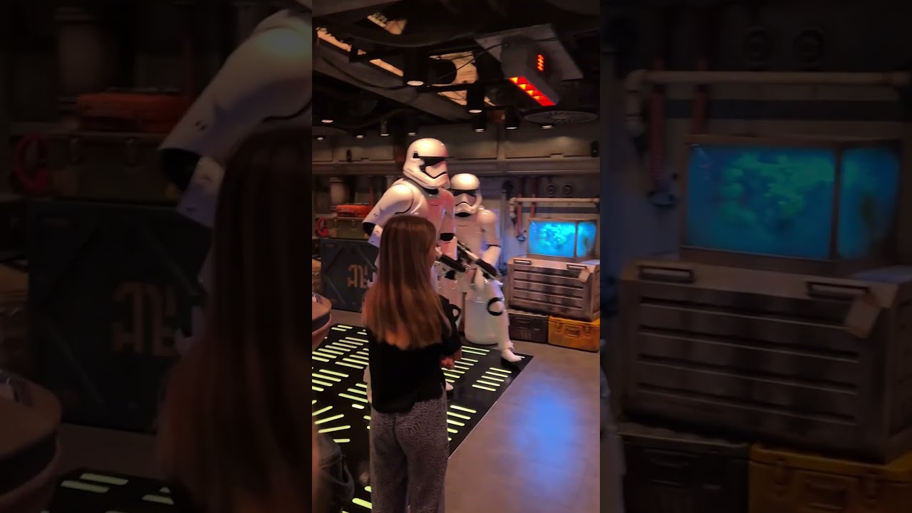 #starwars Storm Troopers! Disney gave us free tickets #disneytreasure  #disneycruiseline