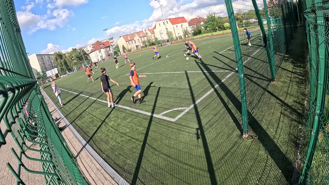 Mecz piłki nożnej: SP74 I - SP68 (0:3) 29.09.2025