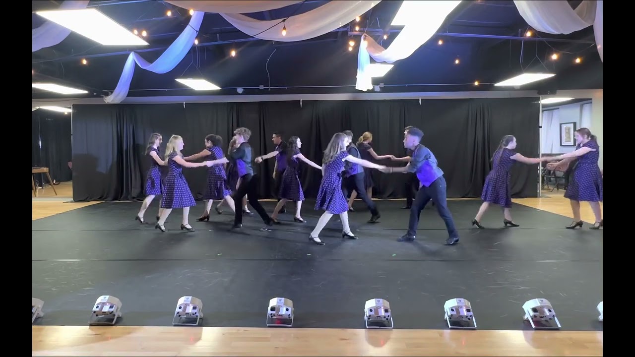 “1650 Broadway” from Beautiful the musical - Dynamic Lights 2023