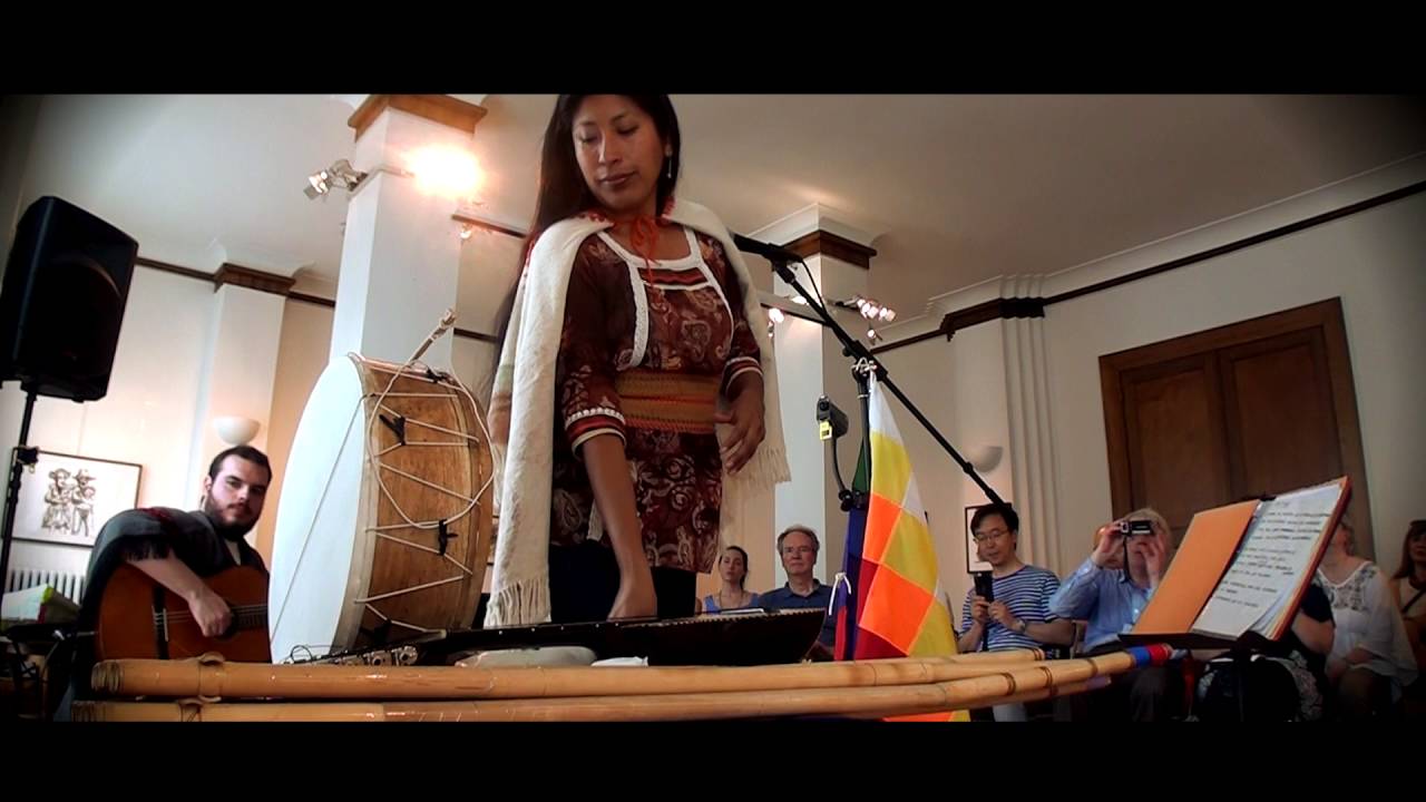Micaela Chauque en Francia, Romance de viento y quena.