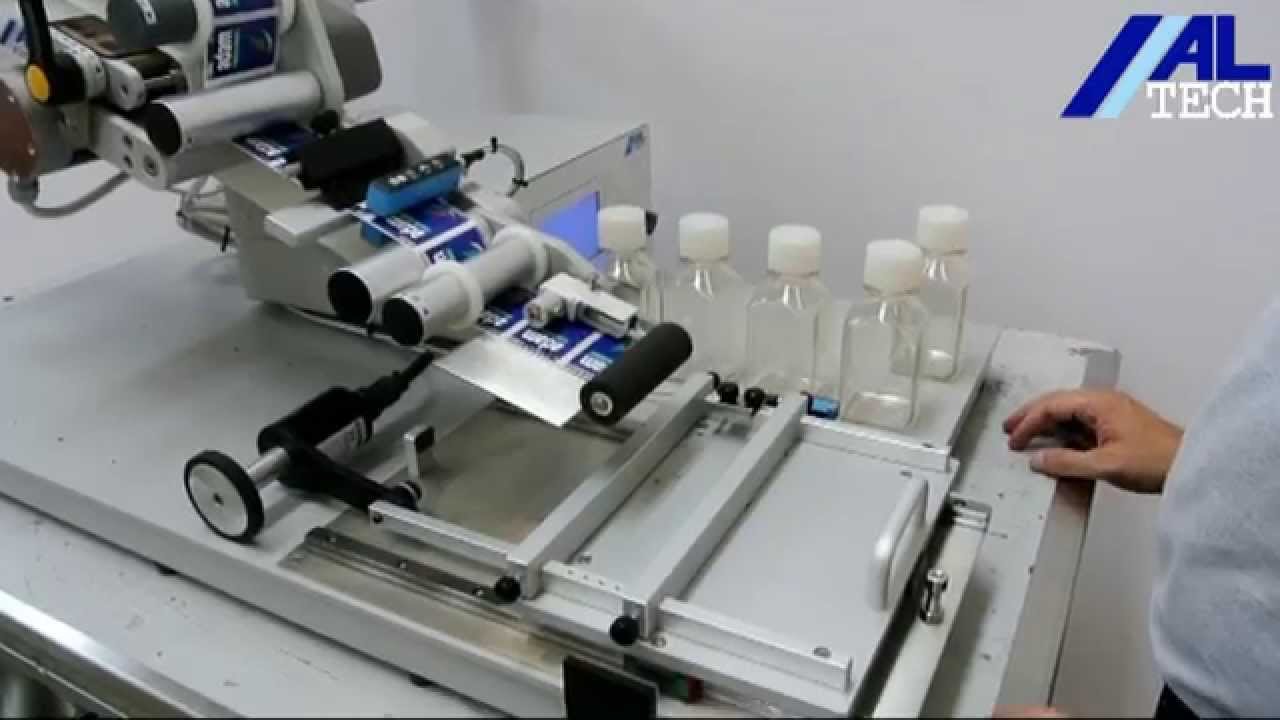 Semi Automatic Labeling Machine for Flat Products