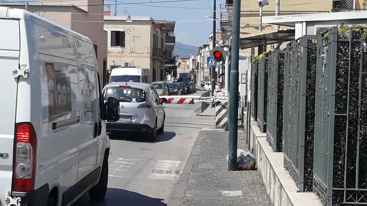 Passaggio a livello Pompei (NA) - Level crossing Pompei