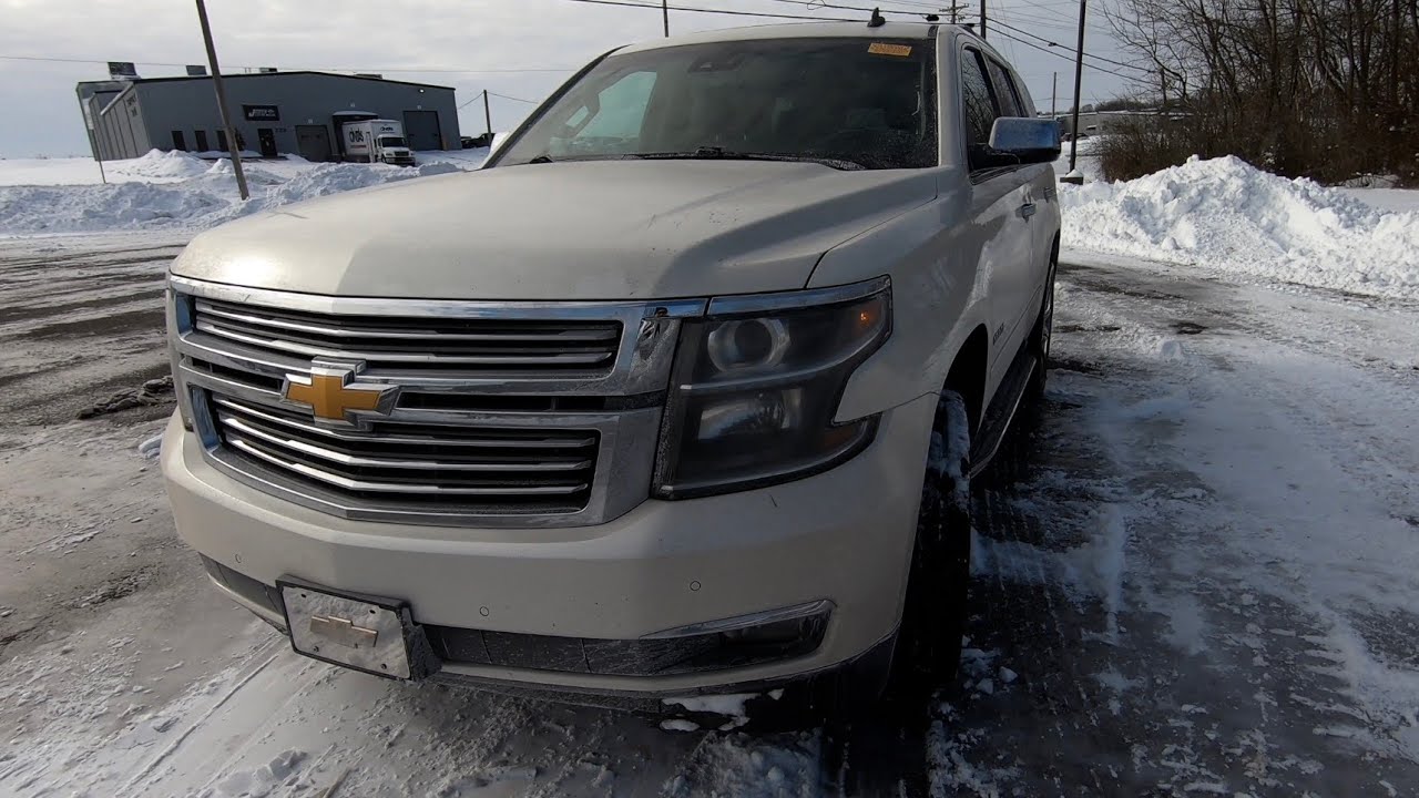 На следующий день после снегопада мы получили Chevrolet Tahoe LTZ 2015 года и Chevrolet Equinox L...