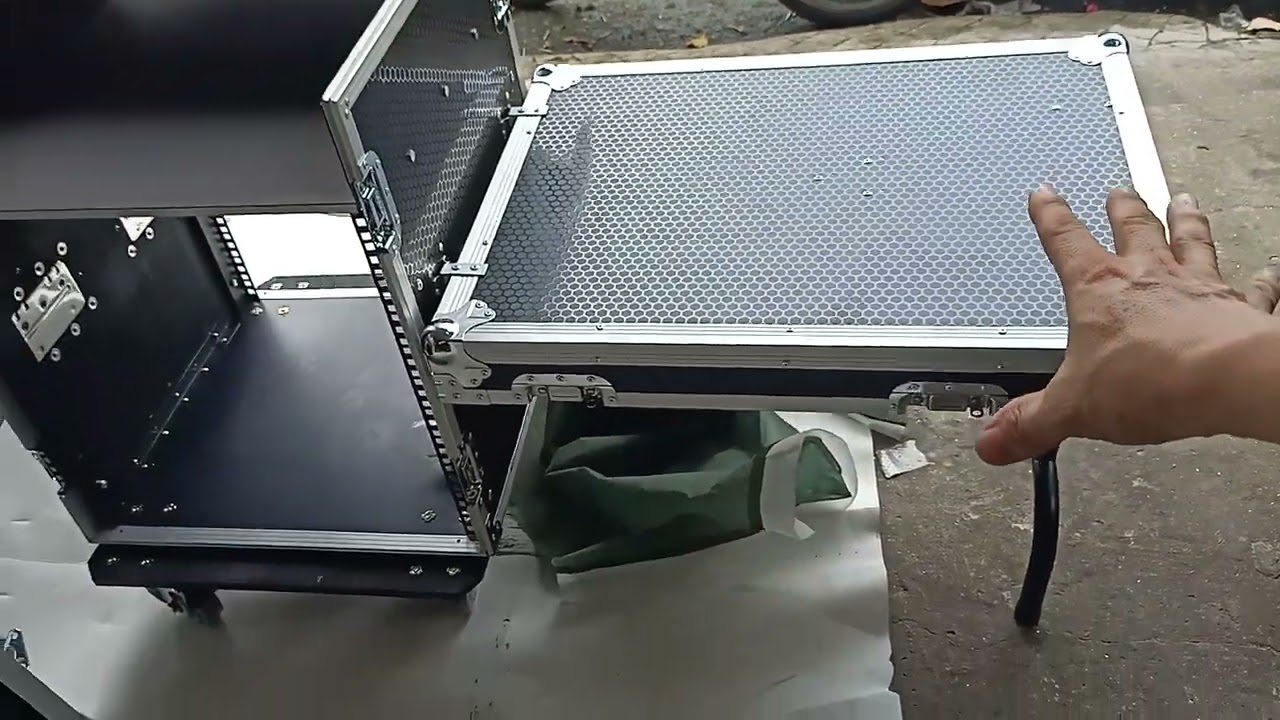 tủ &acirc;m thanh 12u c&oacute; mixer tại B&igrave;nh Dương DT 0333 967539