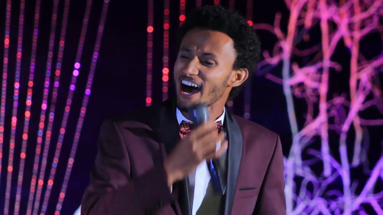 ዳዊት ጽጌ አስደናቂ performance