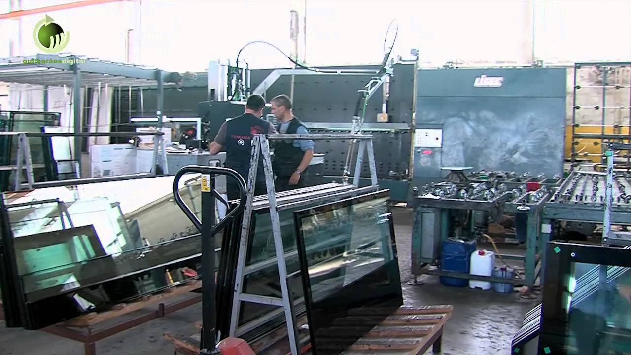 Vidraria Taipas completou 37 anos de existência