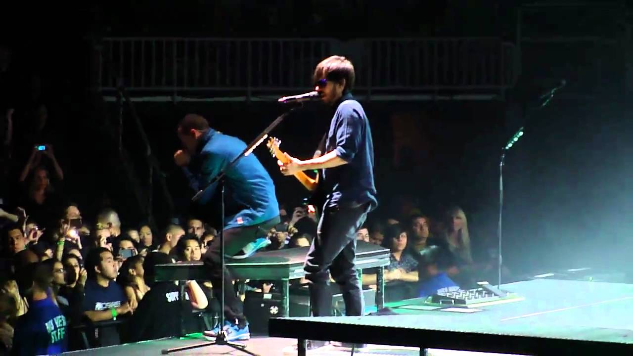 Linkin Park - From The Inside - San Jose, CA 2/22/2011 - HP Pavilion