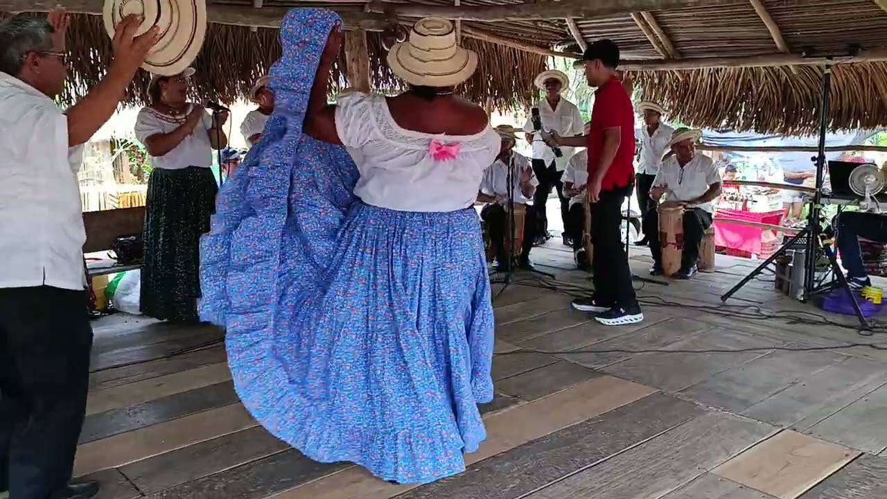 Ella tenía una casa vieja Tambor Norte presentación feria de San Sebastián de Ocú 