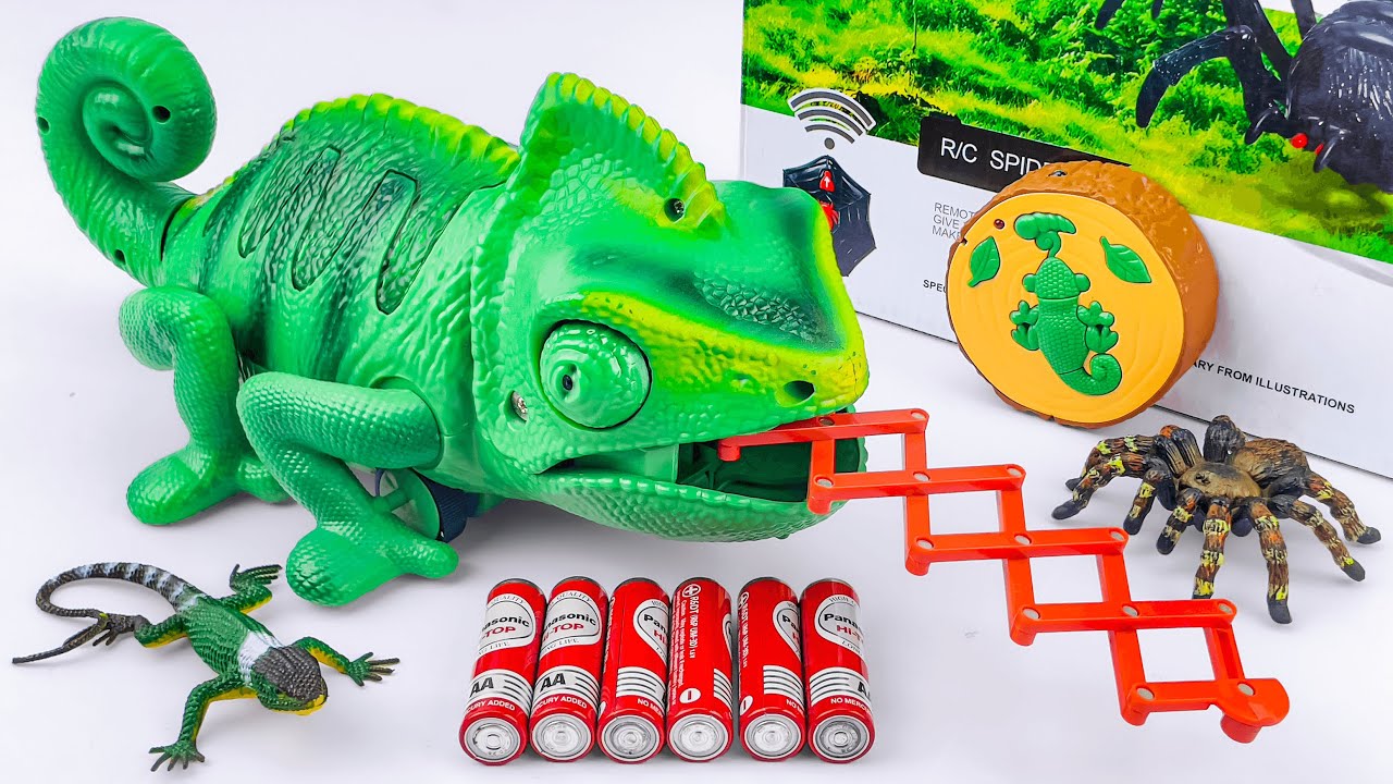 Unboxing RC Chameleon , Smart RC Cady Wile, RC Engineering Deformation Fire Truck 2.4GHz