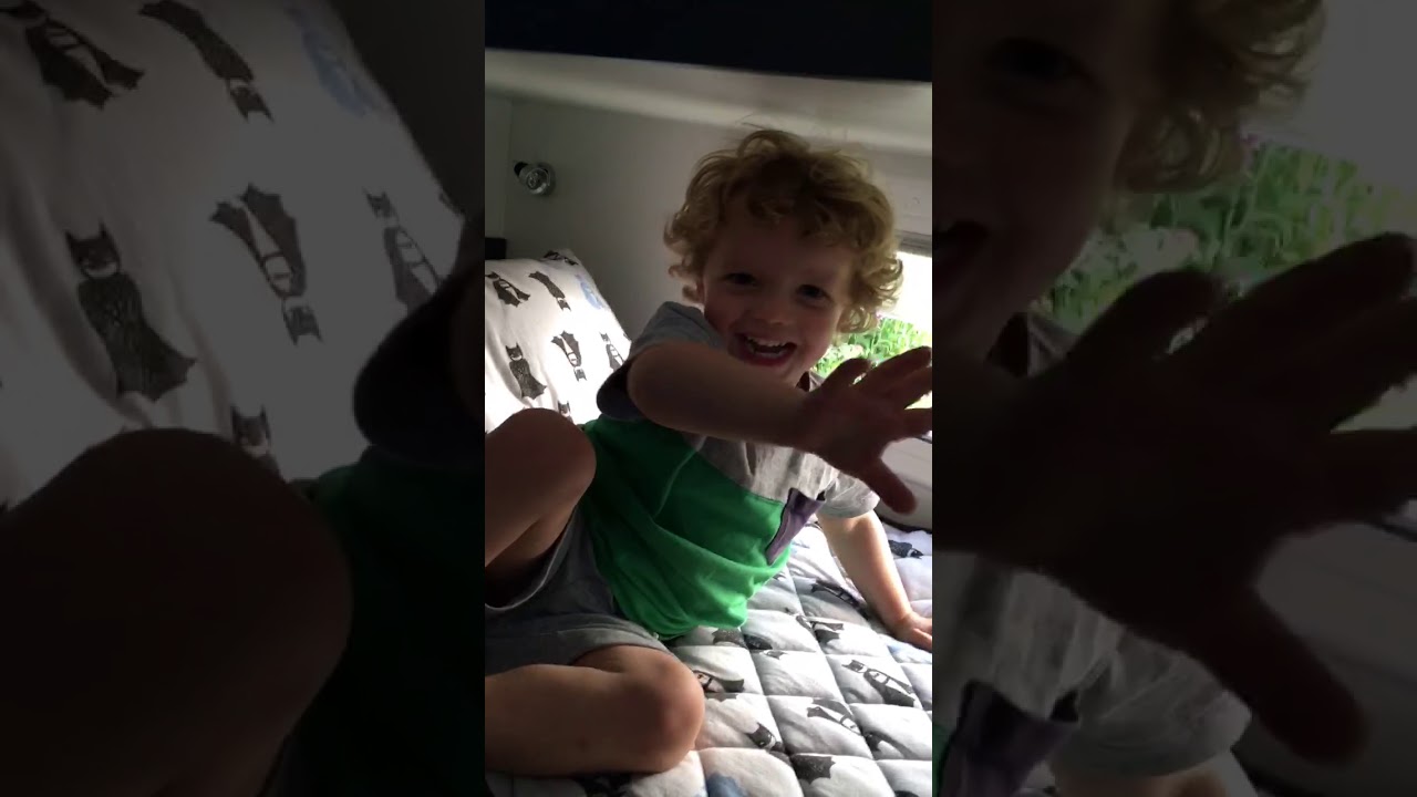 Caravan Australia / Travelling Oz with Kids / OffGrid Lotus