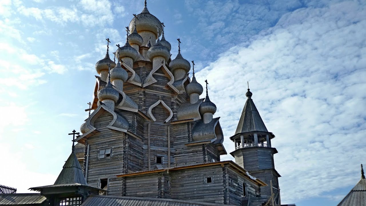 RUSSIAN WOODEN CHURCH, watch the SHINGLE MAKER