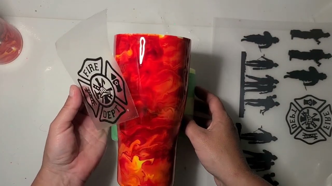 Руководство по изготовлению стакана Fire Tumbler с алкогольными чернилами и вихрем