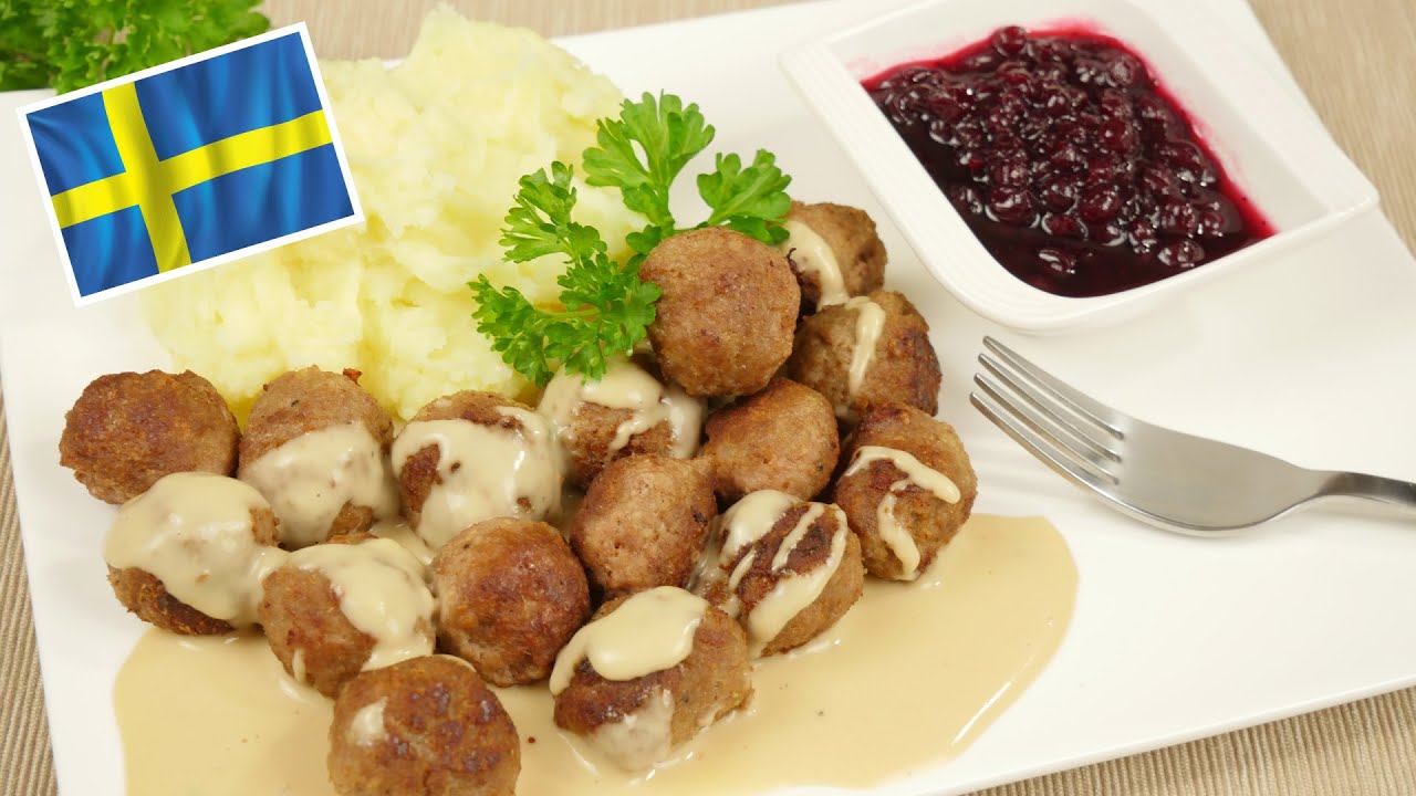 Köttbullar Rezept - Schwedische Hackbällchen mit Sahnesauce