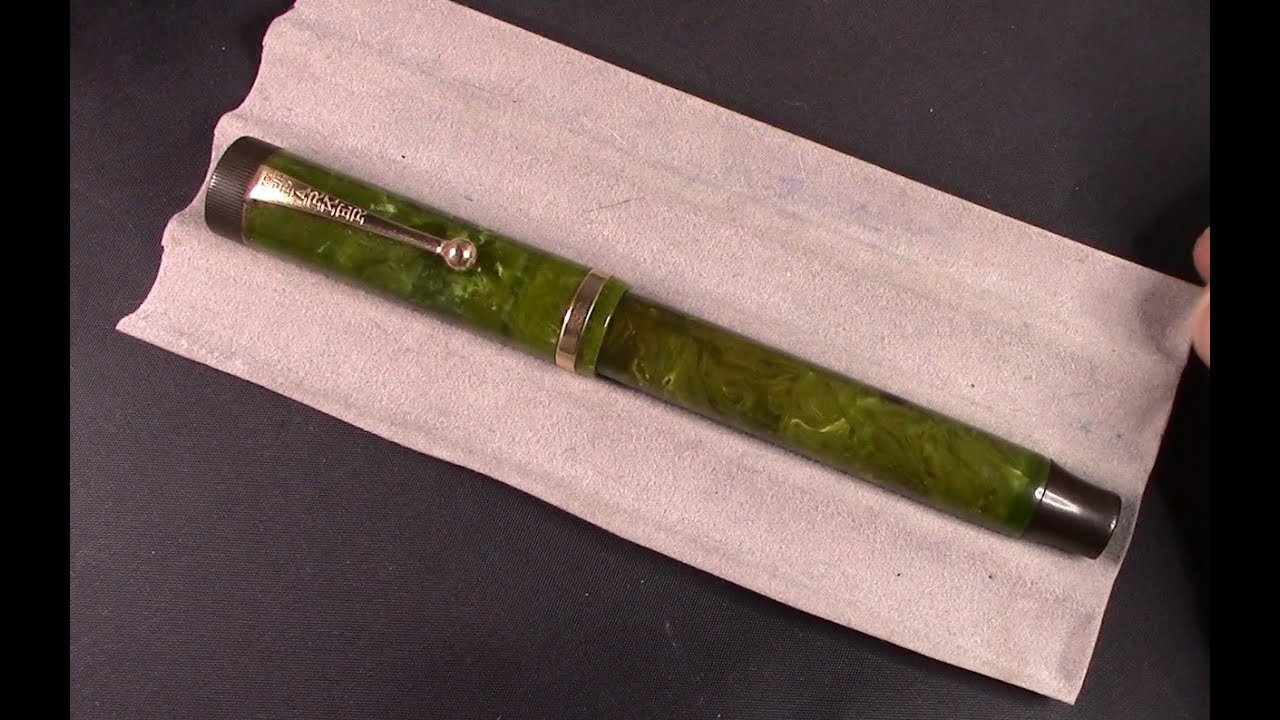 Parker Duofold Jade Senior Fountain Pen from the 1920s