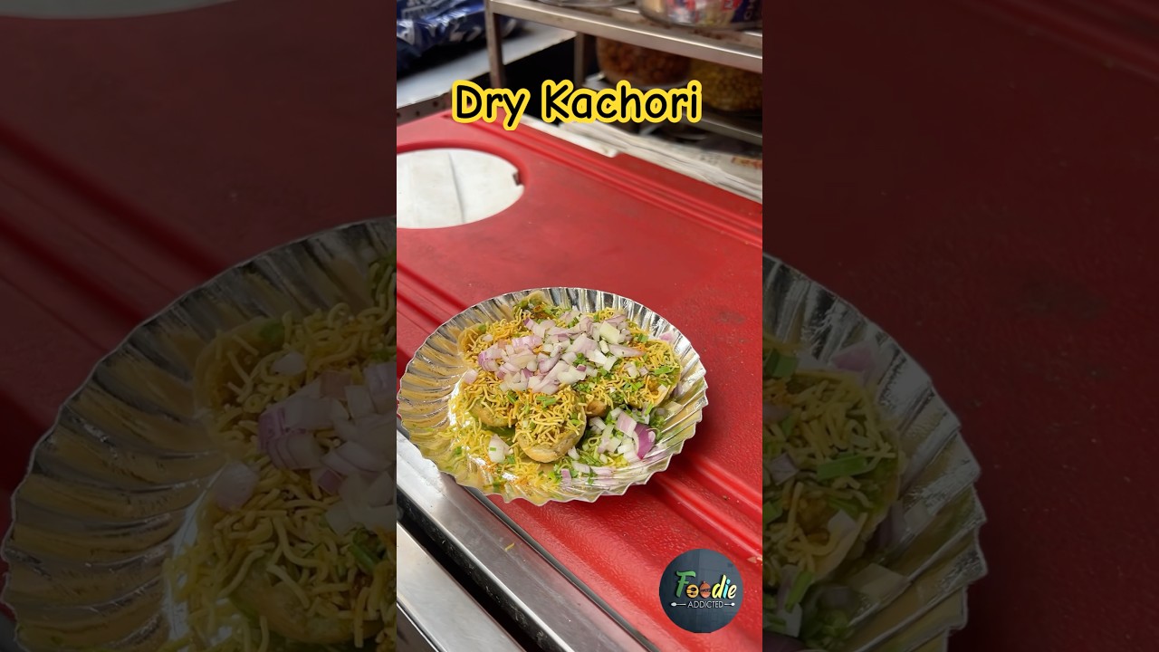 Dabgarwad ki Famous Dry Kachori #drykachori #kachori #foodvideos #suratfood