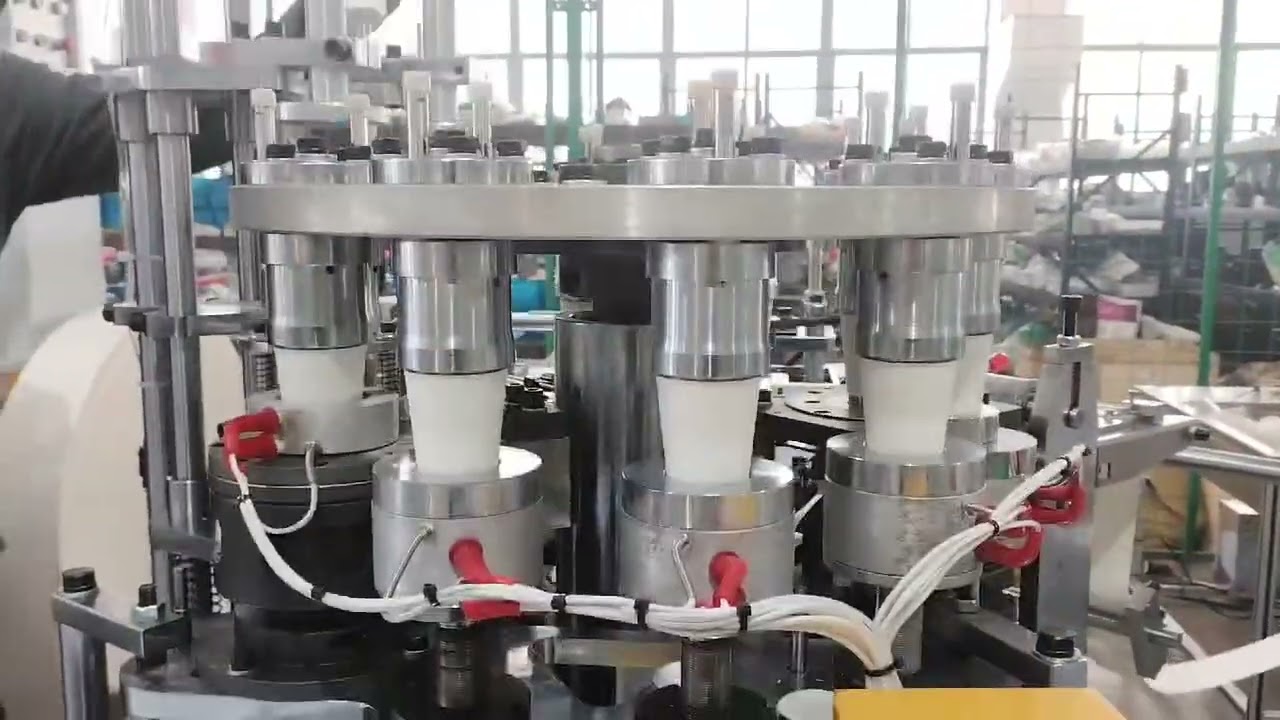 Customized 4oz copper heater paper cup machine has been produced